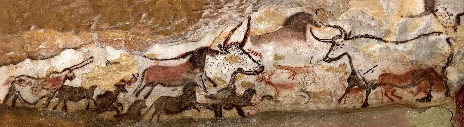Lascaux cave paintings in Dordogne, France